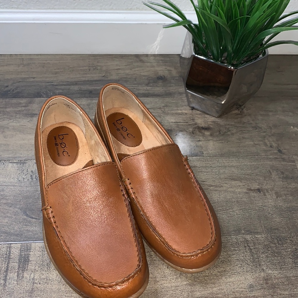 Mens BOC Brown Leather Loafers Size 10